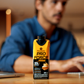 Piracanjuba ProForce apresenta campanha “a fórmula perfeita pra quem acha que não precisa ter fórmula pra tudo” 